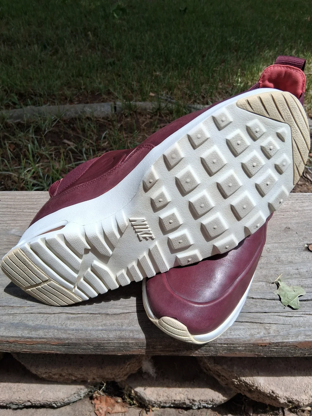 Nike pre owned